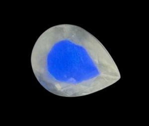 Радужный лунный камень (Танзания) 