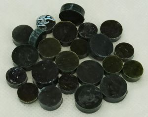 Нефрит черный (заготовки для кабошонов) 