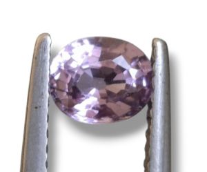 Шпинель с эффектом смены цвета (Танзания) 