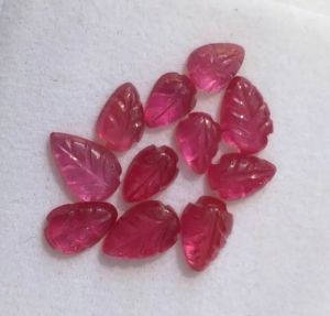Листья из рубина-F (Танзания) 