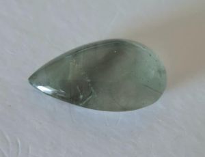 Кварц с хлоритом и нитями актинолита (Бирма) 