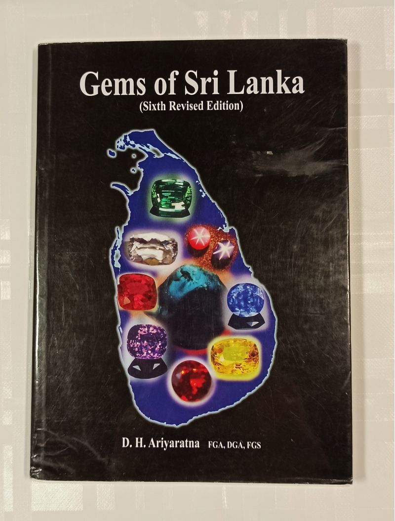 Фото Ariyaratna D.H. Gems of Sri Lanka. Sixth Revised Edition 