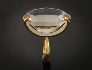 Кольцо с топазом "Золото Маккены"