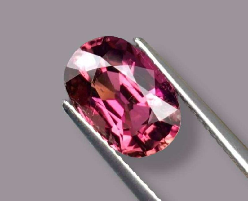 Фото Турмалин розовый (Мозамбик) 