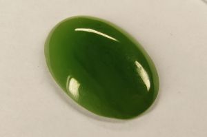 Нефрит зелёный 