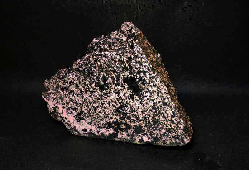 Фото Габбротулит (Приполярный Урал) 