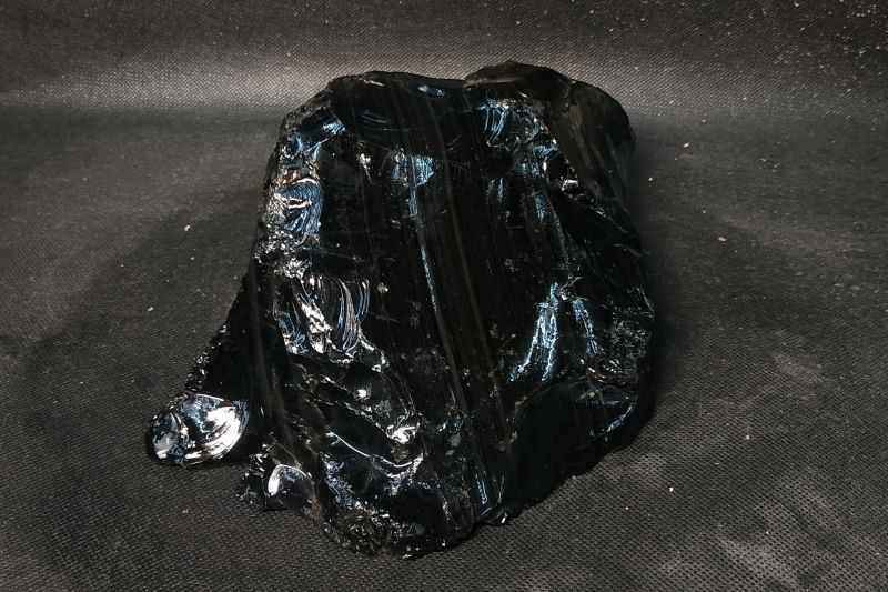 Фото Обсидиан Черный  