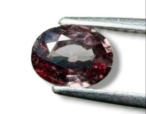 Гранат Малая с эффектом смены цвета (Танзания) 