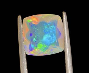 Опал драгоценный (Эфиопия) 