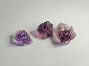 Аметист светлый кристалл 