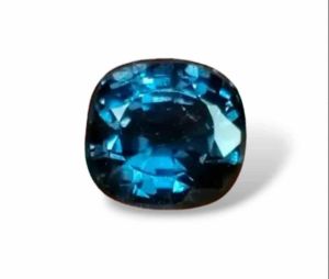 Ганошпинель с эффектом смены цвета (Танзания) 