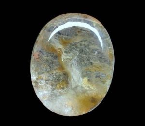 Кварц с нитями тремолита (Танзания) 