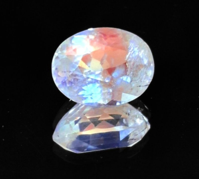 Фото Радужный лунный камень (Мадагаскар) 