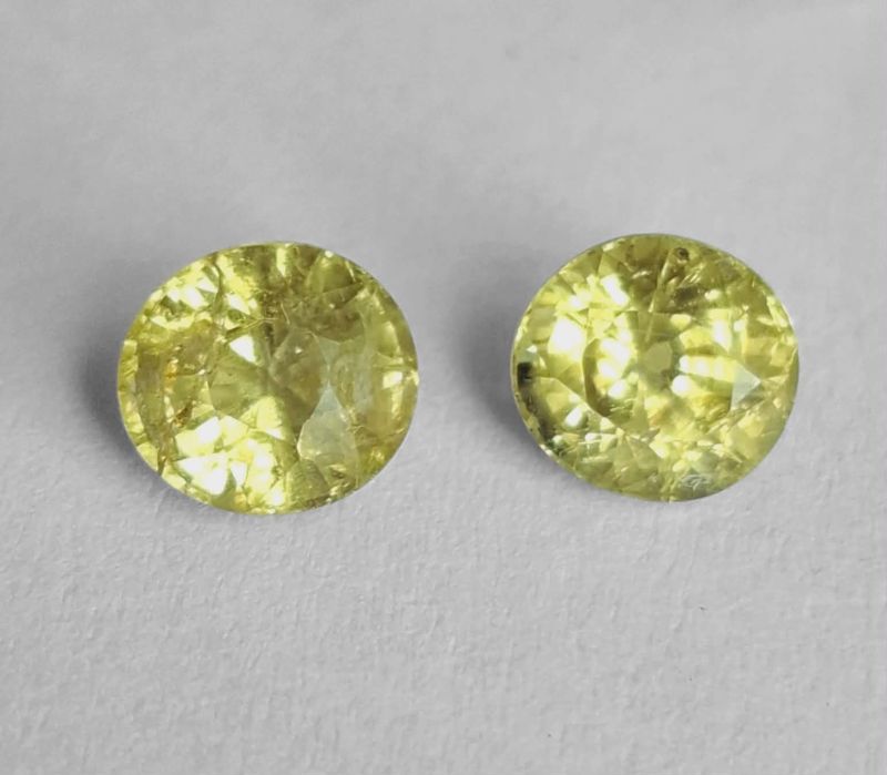 Фото Гранат Мали, пара 