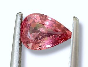 Турмалин розовый (Мозамбик) 
