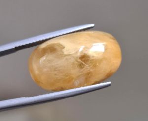 Golden-кварц с нитями тремолита (Бирма) 